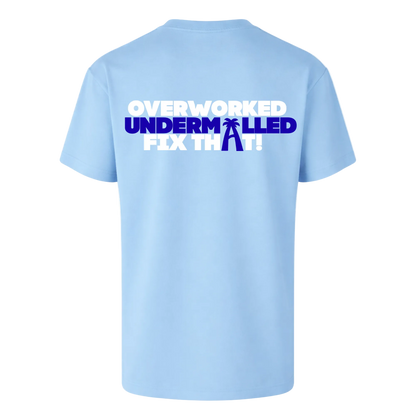 OVERWORKED UNDERMALLED – Oversized T-Shirt